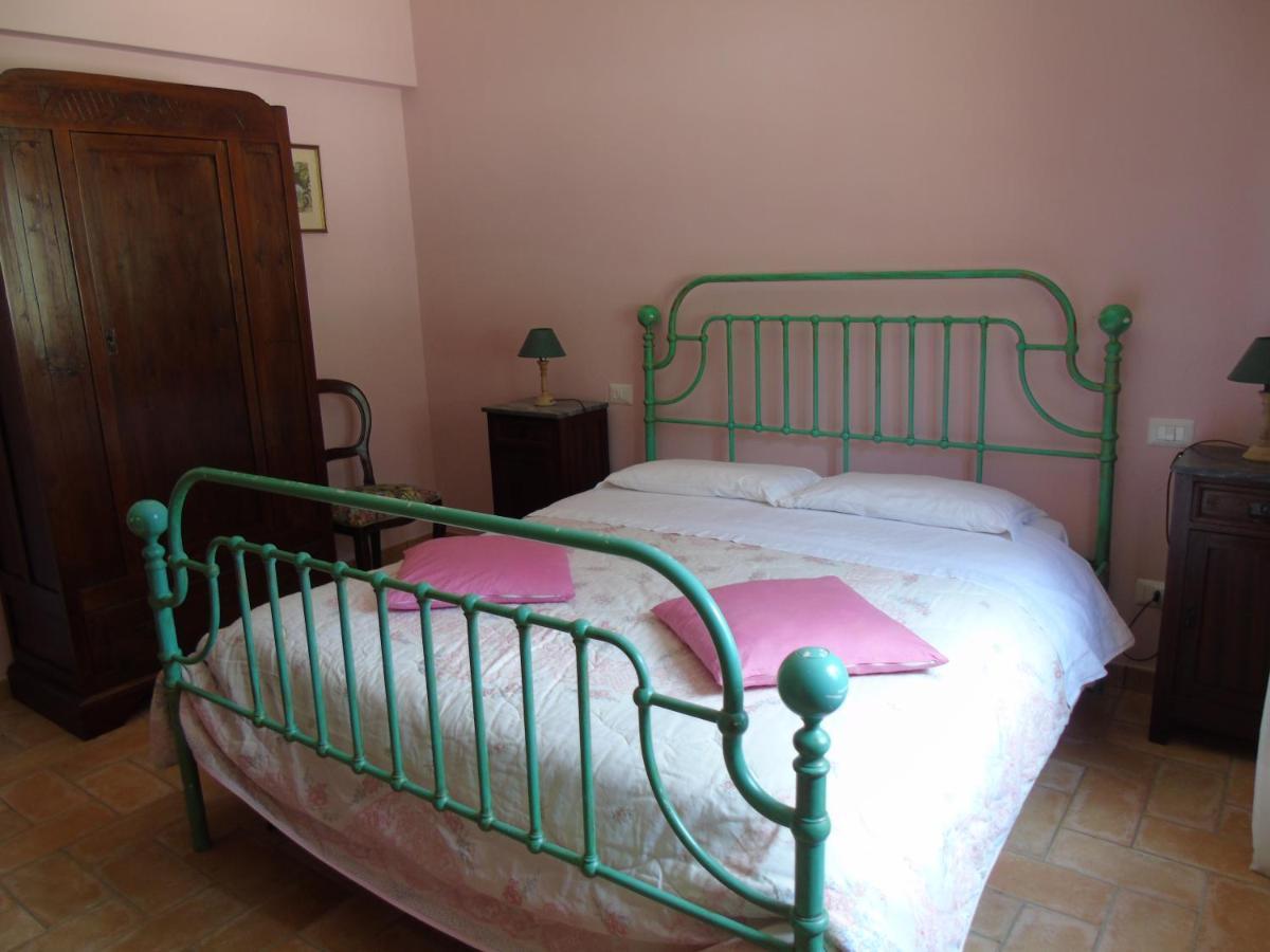 Agriturismo Camera Rosa Тоди Экстерьер фото