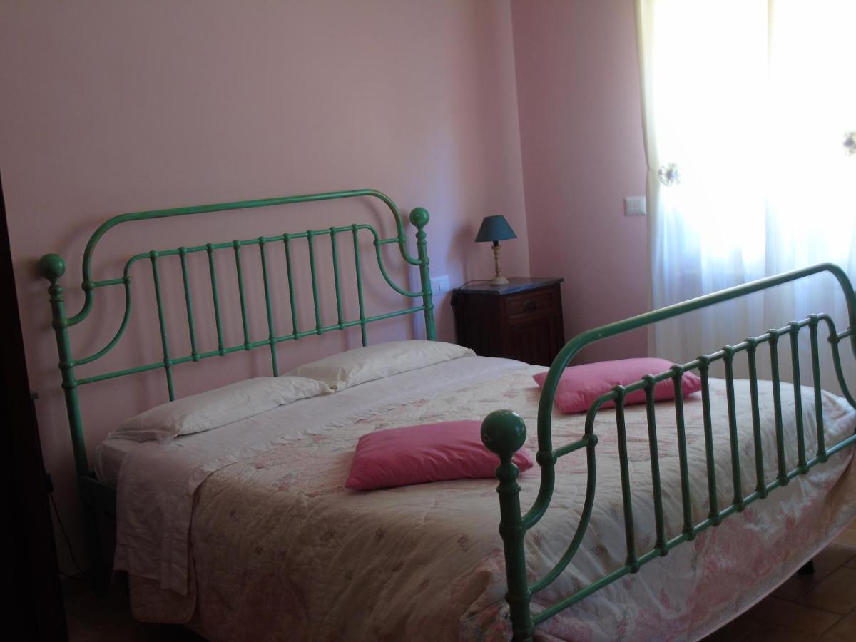 Agriturismo Camera Rosa Тоди Экстерьер фото